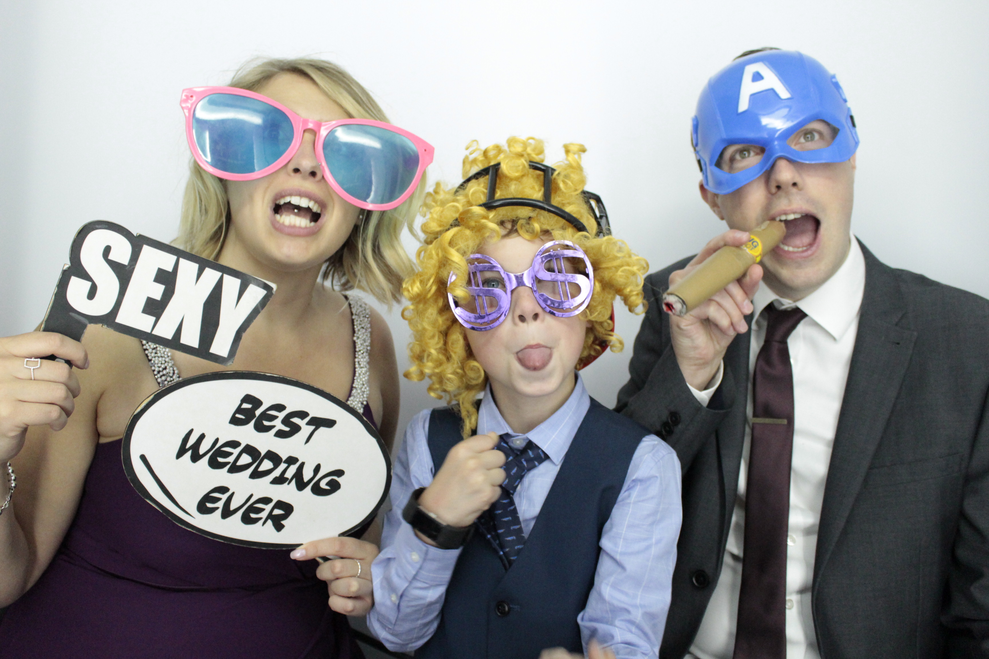 Louise & Dan's Big Day | View more photos from the event at gallery.myphotoboothexperience.co.uk/u/MyPhotoBoothExperienceLtd/Louise-Dans-Big-Day